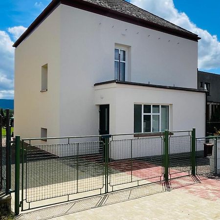 Apartmany Hvezdecka بروموف المظهر الخارجي الصورة