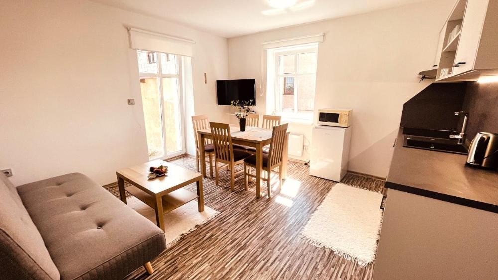 Apartmany Hvezdecka بروموف المظهر الخارجي الصورة